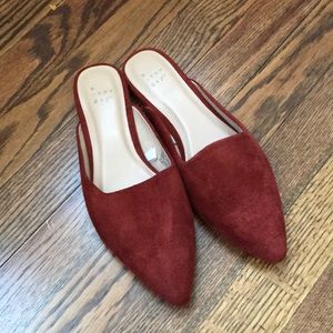 NWOT Rust colored mules